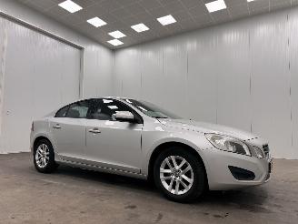 Avarii autoturisme Volvo S-60 1.6 T3 Kinetic Navi Clima 2012/6