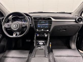 MG ZS EV Luxury 45kWh Panoramadak Navi Clima picture 12