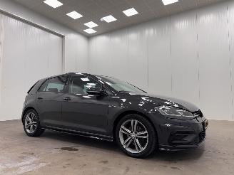 Unfallwagen Volkswagen Golf 1.5 TSI DSG R-Line Panoramadak Navi Clima 2019/6
