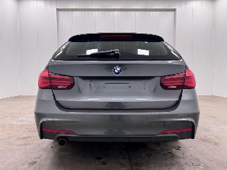 BMW 3-serie Touring 318i Autom. M-Sport Panoramadak Navi Clima picture 6