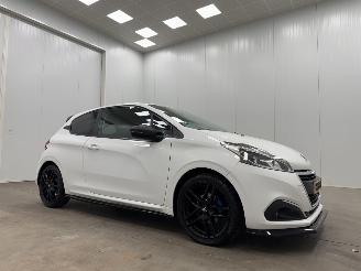 uszkodzony samochody osobowe Peugeot 208 1.0 PureTech Access Airco 2015/8