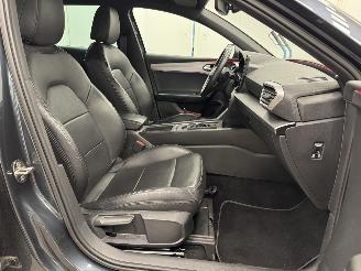 Seat Leon SportsTourer 1.5 eTSI Autom. FR Intense Navi Clima picture 9