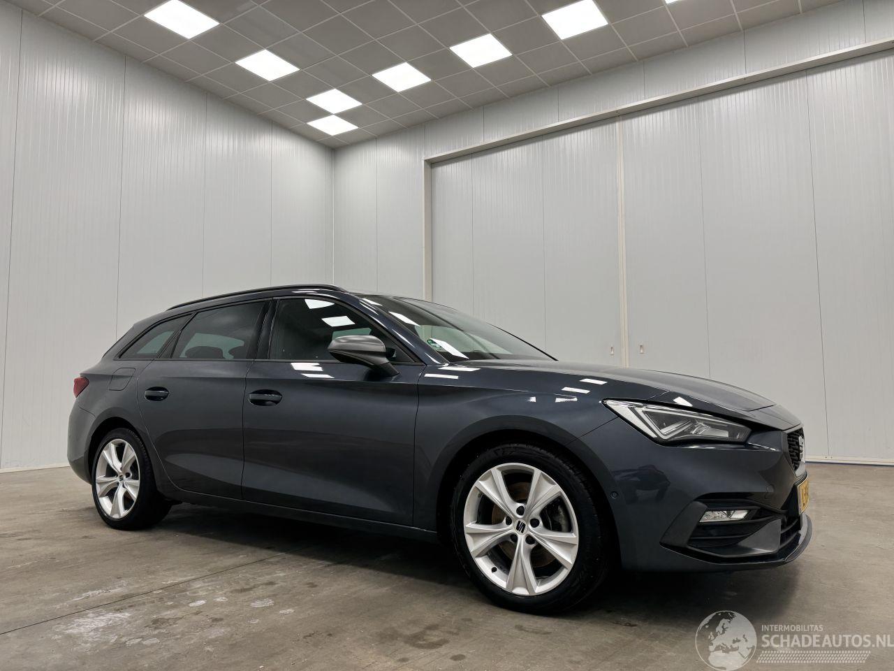 Seat Leon SportsTourer 1.5 eTSI Autom. FR Intense Navi Clima