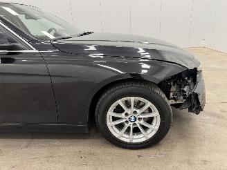 BMW 3-serie Touring 318d Autom. Navi Clima picture 20