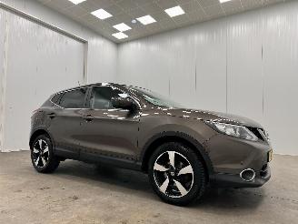 krockskadad bil auto Nissan Qashqai 1.2 Autom. N-Vision Navi Clima 2017/3