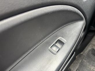 Mitsubishi Space-star Select picture 22
