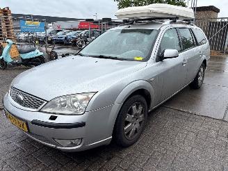 skadebil auto Ford Mondeo Mondeo III Wagon Combi 2000 / 2007 - 1.8 16V Combi/o  Benzine 1.798cc 92kW (125pk) FWD 2000-10/2007-03  CHBA; CHBB 2007/1