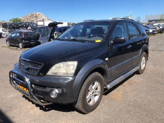 krockskadad bil auto Kia Sorento Sorento I (JC) SUV 2002 / 2011 - 2.4 16V SUV  Benzine 2.351cc 102kW (139pk) 4x4 2002-08/2009-06  G4JSG 2005/3