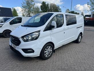 krockskadad bil bedrijf Ford Transit Custom 2.0 TDCI 125KW DC L2H1 LANG AUTOMAAT KLIMA 2020/7