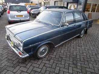 Coche accidentado Vauxhall L-200 VICTOR  101  DELUXE 1966/5