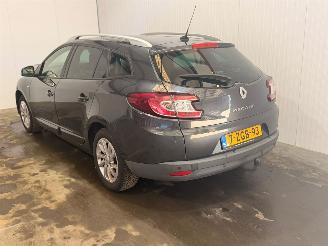 Avarii autoturisme Renault Mégane 1.2 16V TCE 115 Combi/o 4Dr Benzine 1.197cc 85kW (116pk) FWD 2015/1