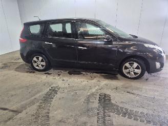 Renault Grand-scenic 1.4 16V TCe 130 MPV  Benzine 1.397cc 96kW (131pk) FWD picture 2