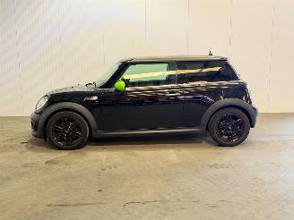 Mini Mini 1.6 One picture 2