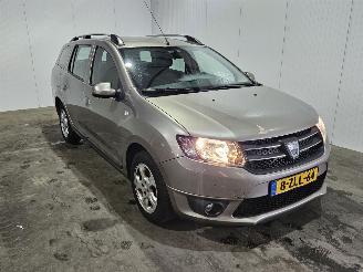 krockskadad bil auto Dacia Logan 0.9 TCE 12V Combi/o  Benzine 898cc 66kW (90pk) FWD 2015/1