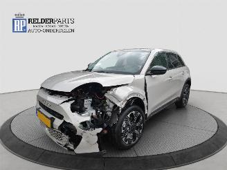 Unfallwagen Fiat 600 ELECTRISCH 54 KWH 2024/5