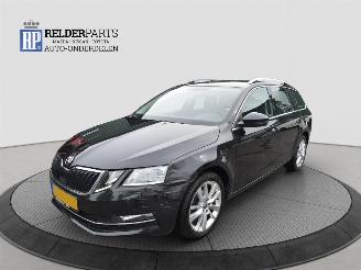 Schadeauto Skoda Octavia 1.6 TDI 2017/11