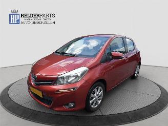 Vaurioauto  passenger cars Toyota Yaris 1.33 16V 2012/4