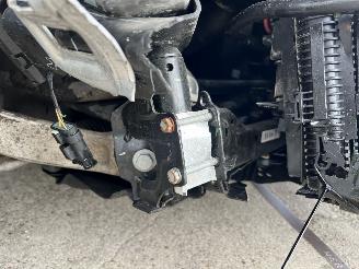 BMW 3-serie 330e M pakket 15.224 KM!! Pano MOTOR WERKT! picture 27