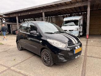 Schadeauto Hyundai I-10 1.1 iDrive cool 173.719 KM!! 2011/6