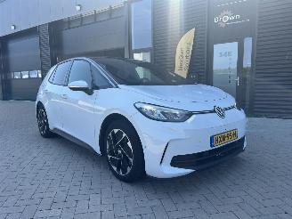 Coche accidentado Volkswagen ID.3 Pure Business 52 kWh 2025/7