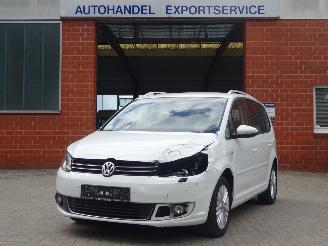 Unfallwagen Volkswagen Touran \"Cup\" 105 pk Comfortline 7 persoons, Climate & Cruise control 2015/3