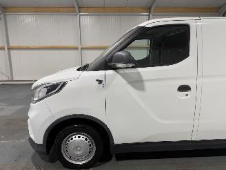 Maxus eDeliver3 SWB 90kW 53kWh picture 13