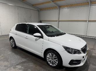 Peugeot 308 1.2 PureTech 81kW Blue Lease picture 2