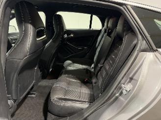 Mercedes Cla-klasse 180 90kW Automaat Business Solution ShootingBrake picture 29