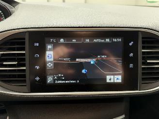 Peugeot 308 SW 1.2PureTech 96kW Blue Lease Executive picture 34