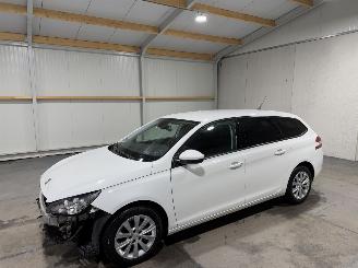 Peugeot 308 SW 1.2PureTech 96kW Blue Lease Executive picture 9