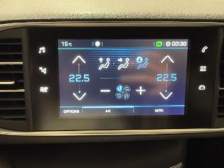 Peugeot 308 SW 1.2PureTech 96kW PureTech GT-Line picture 33