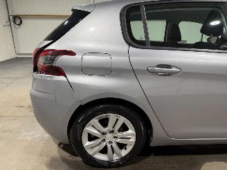 Peugeot 308 1.2 PureTech 81kW Blue Lease Active picture 16