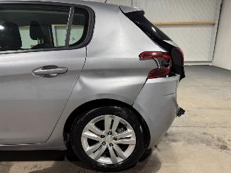 Peugeot 308 1.2 PureTech 81kW Blue Lease Active picture 15