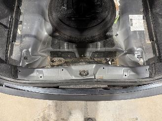 Kia Cee d 1.4CVVT 66kW Clima X-Ecutive picture 26