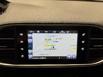 Peugeot 308 1.2 e-THP 96 KW Airco Premiere picture 26