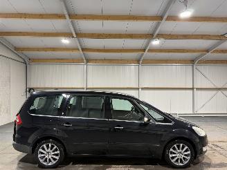 skadebil auto Ford Galaxy 2.3-16V 119kW 7Persoons Automaat Airco GHIA 2009/4