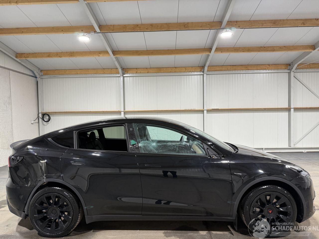 Tesla Model Y 58kWh RWD 175kW Automaat
