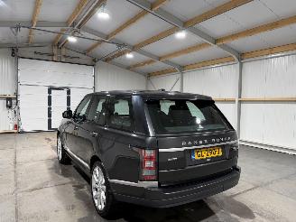 Land Rover Range Rover 3.0SDV6 225kW Hybrid Luchtvering Vogue SE picture 12