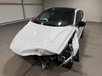 Volvo C-40 82kWh 185kW Single Motor Extended Range Plus picture 16