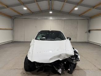 Volvo C-40 82kWh 185kW Single Motor Extended Range Plus picture 4