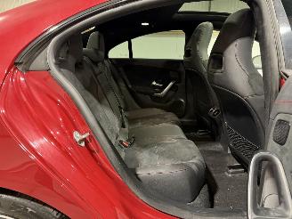 Mercedes Cla-klasse 200 120kW Automaat Business Solution AMG Panoramadak picture 20