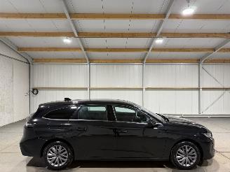 Schadeauto Peugeot 308 1.2 PureTech 81kW Active Pack Business 2022/5