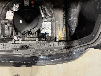 Ford Focus 1.0EcoBoost 92kW Hybrid ST line X Business picture 32