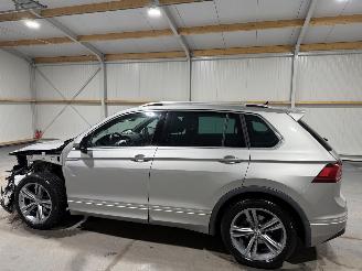Volkswagen Tiguan 1.5TSI 110kW Automaat ACT Highline Business R picture 11