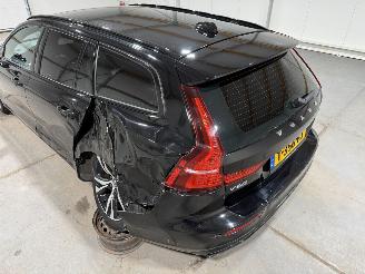 Volvo V-60 2.0T6 Recharge 186kW AWD R-Design picture 23