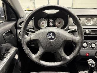 Mitsubishi Outlander 2.0 100kW Airco Invite+ picture 24