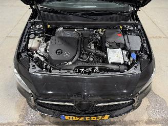Mercedes A-klasse 200 120kW Automaat Business Solution AMG Upgrade picture 26