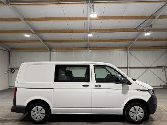 dañado vehículos comerciales Volkswagen Transporter 2.0TDI 81kW L1H1 Airco 2022/10