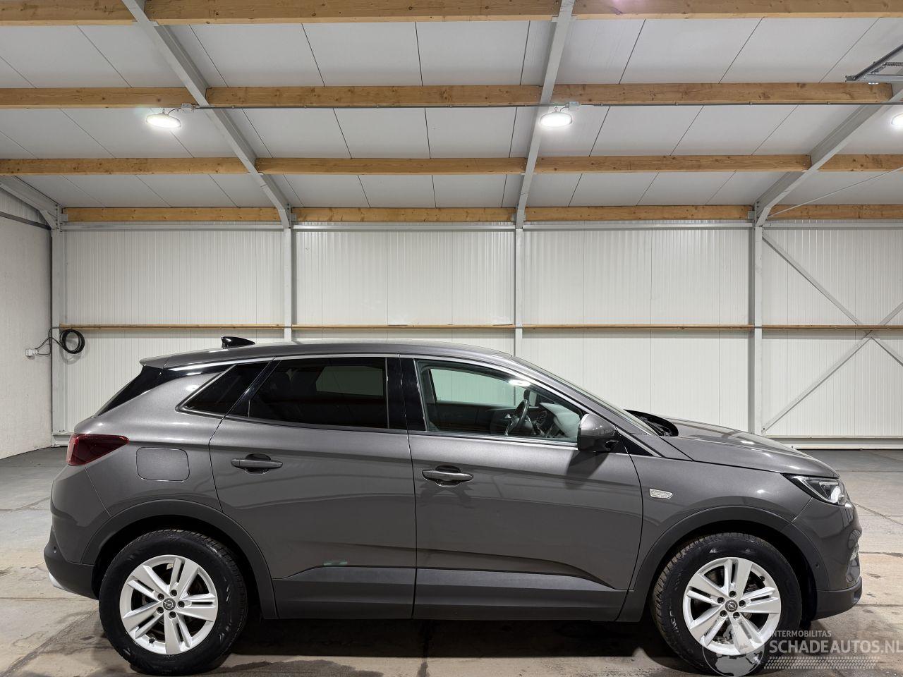 Opel Grandland X 1.2Turbo 96kW Business Elegance