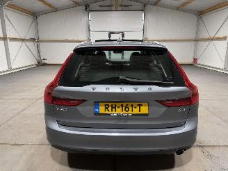 Volvo V-90 2.0D3 110kW Automaat Pano Momentum picture 7